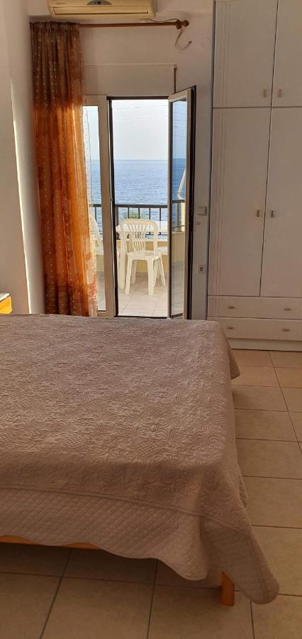 Psari Forada Eirini Apts On The Beach מראה חיצוני תמונה